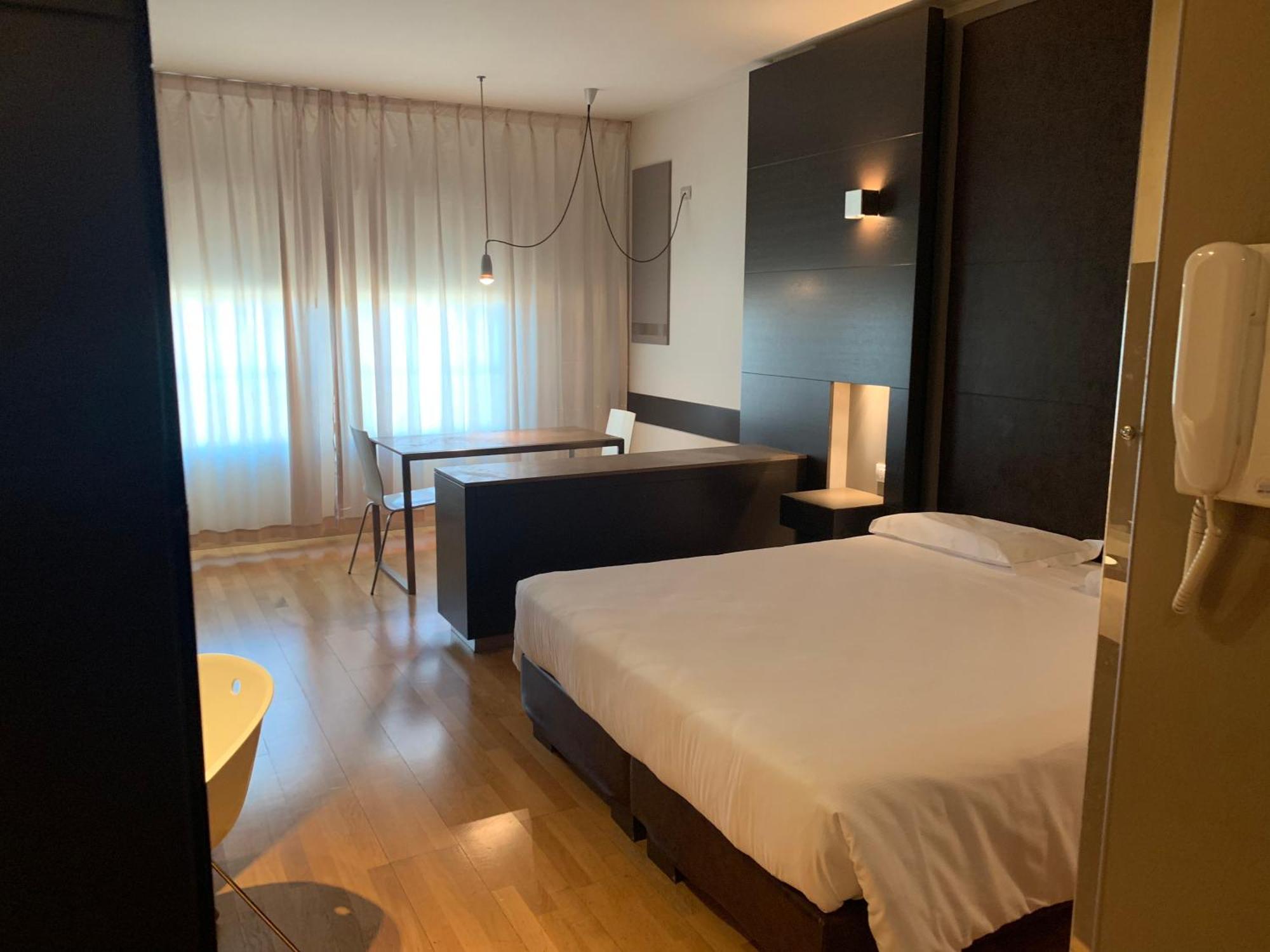 Wall Art Hotel & Residence Prato  Luaran gambar